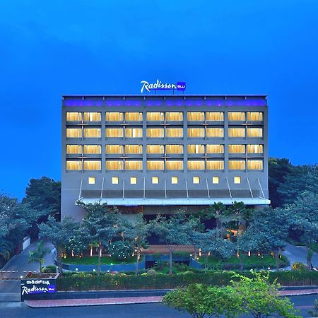 Radisson Blu Bengaluru Outer Ring Road Hotell Eksteriør bilde