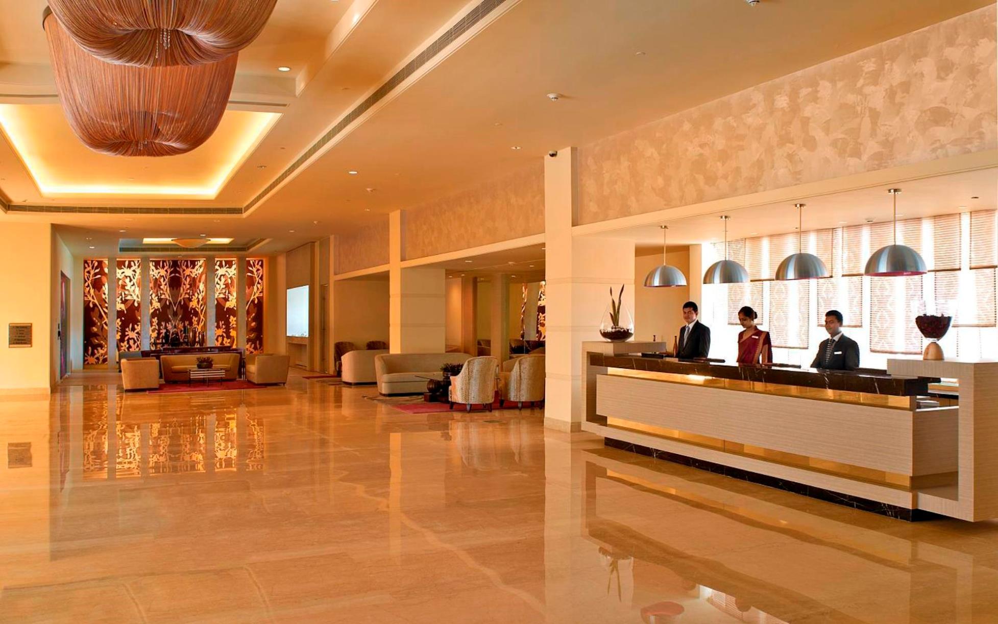 Radisson Blu Bengaluru Outer Ring Road Hotell Eksteriør bilde