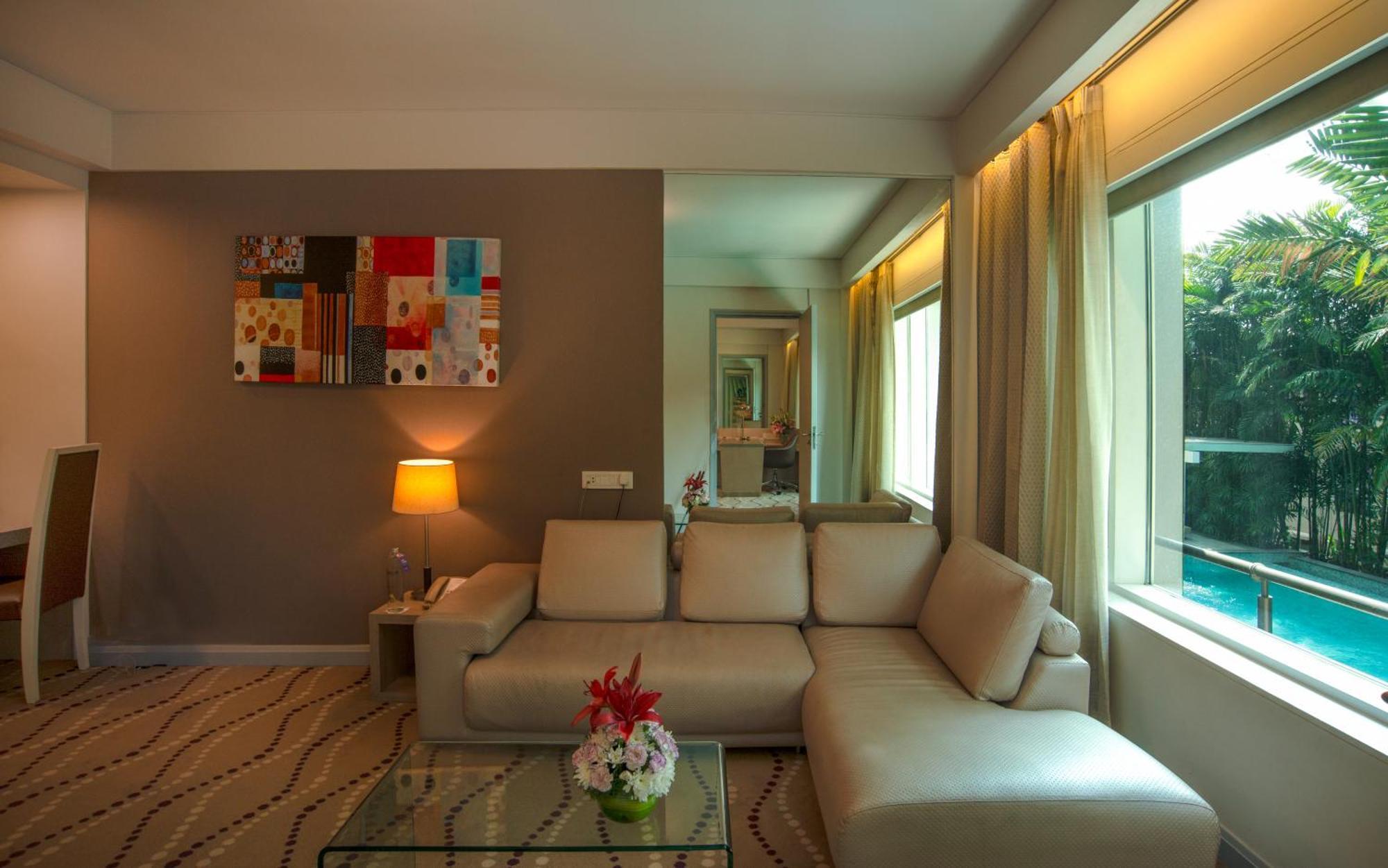 Radisson Blu Bengaluru Outer Ring Road Hotell Eksteriør bilde