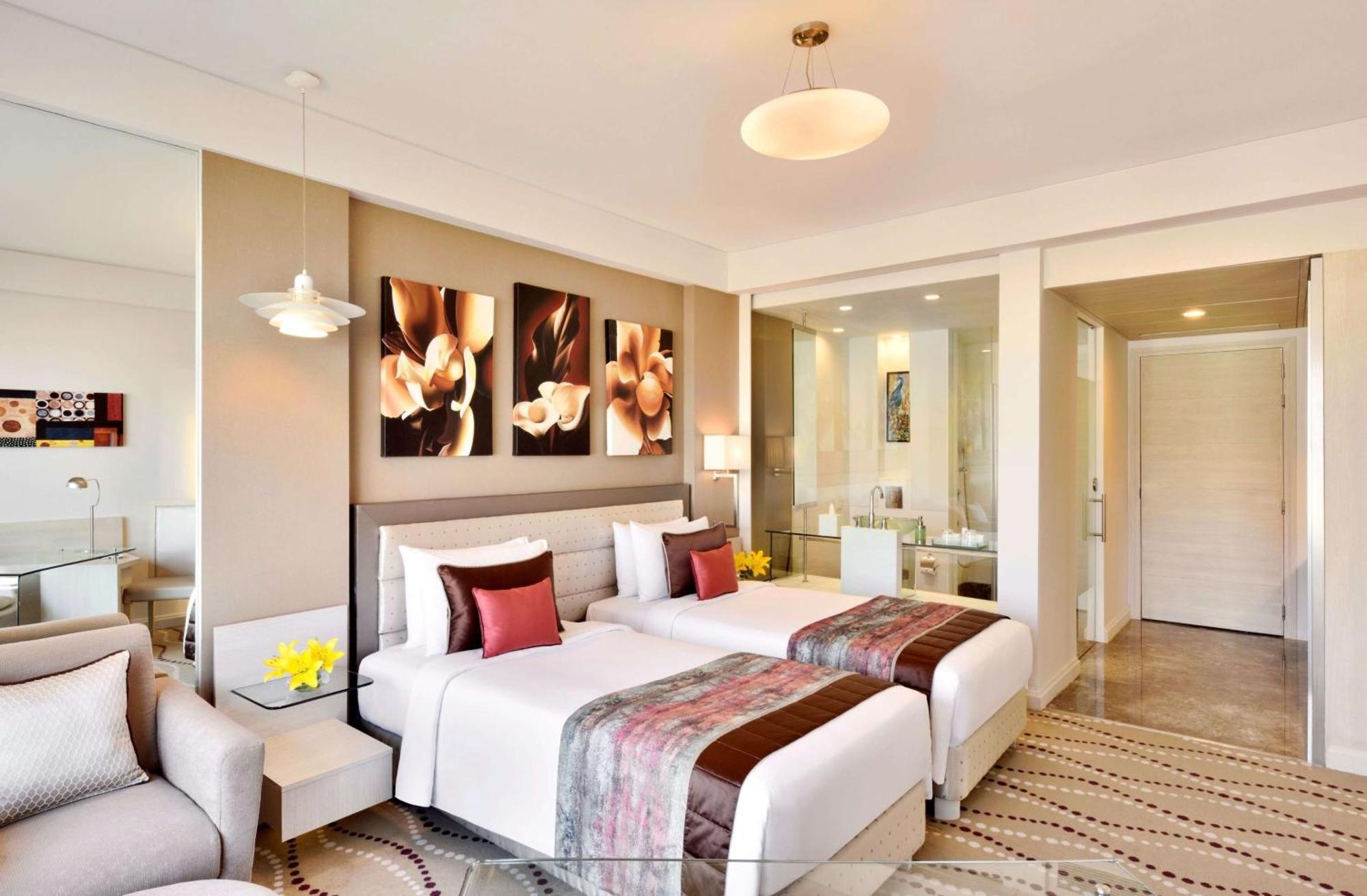 Radisson Blu Bengaluru Outer Ring Road Hotell Eksteriør bilde