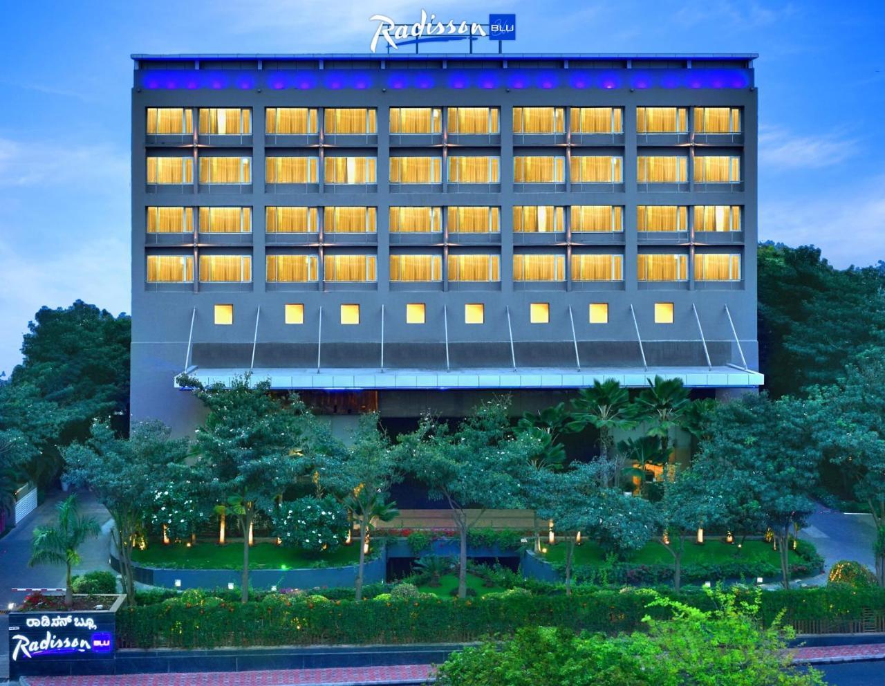 Radisson Blu Bengaluru Outer Ring Road Hotell Eksteriør bilde